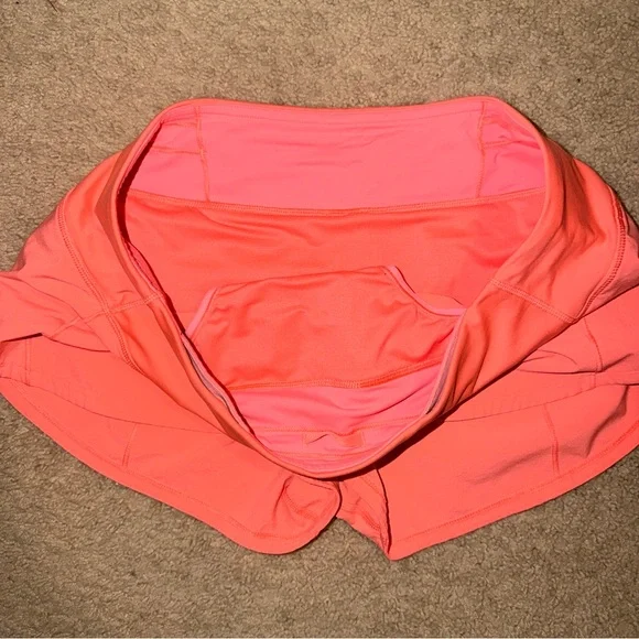 LULULEMON sunset speed up shorts size 8,2.5 - Picture 3 of 3